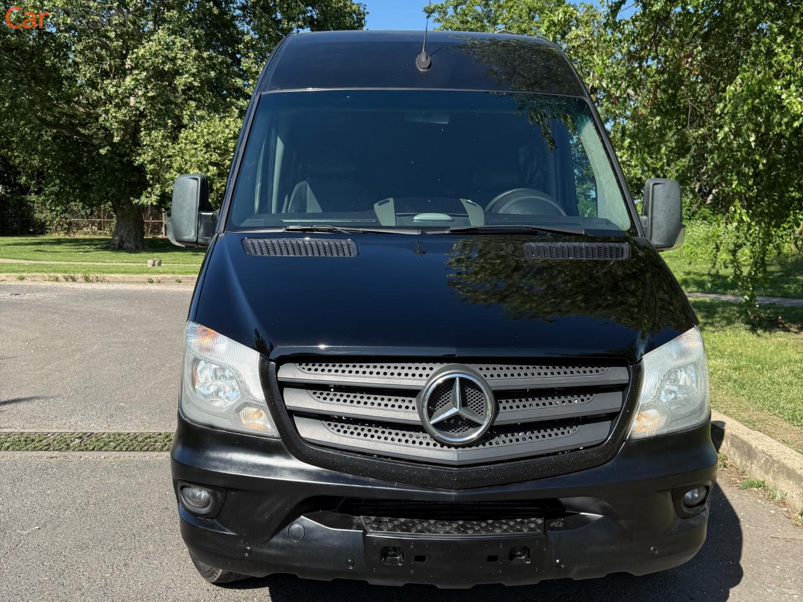 mercedes-benz sprinter passenger van 2018 WDZPE8CD4JP615219 image mercedes-benz sprinter passenger van 2018 WDZPE8CD4JP615219 image